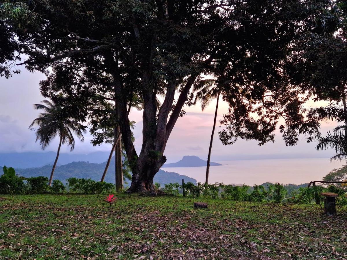 World'S View Wild Camping Salaszoi, Principe Island Santo António Exteriör bild