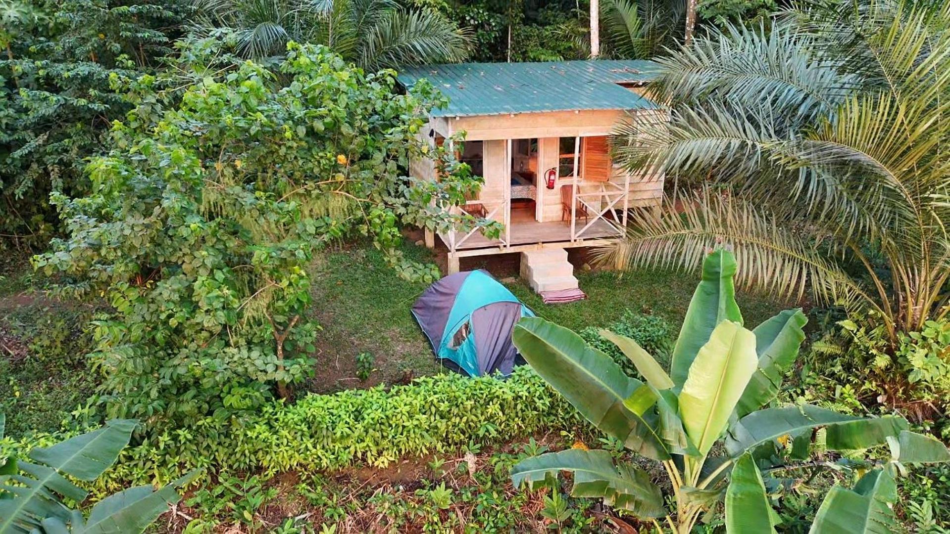 World'S View Wild Camping Salaszoi, Principe Island Santo António Exteriör bild